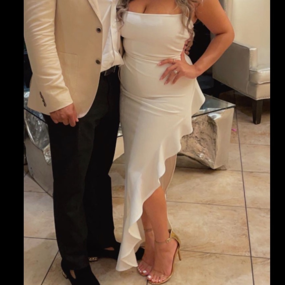 White maxi dress